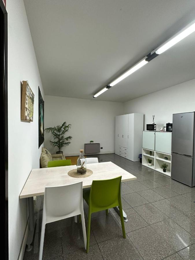 My Room Zen Relax เรจโจเอมิเลีย ภายนอก รูปภาพ